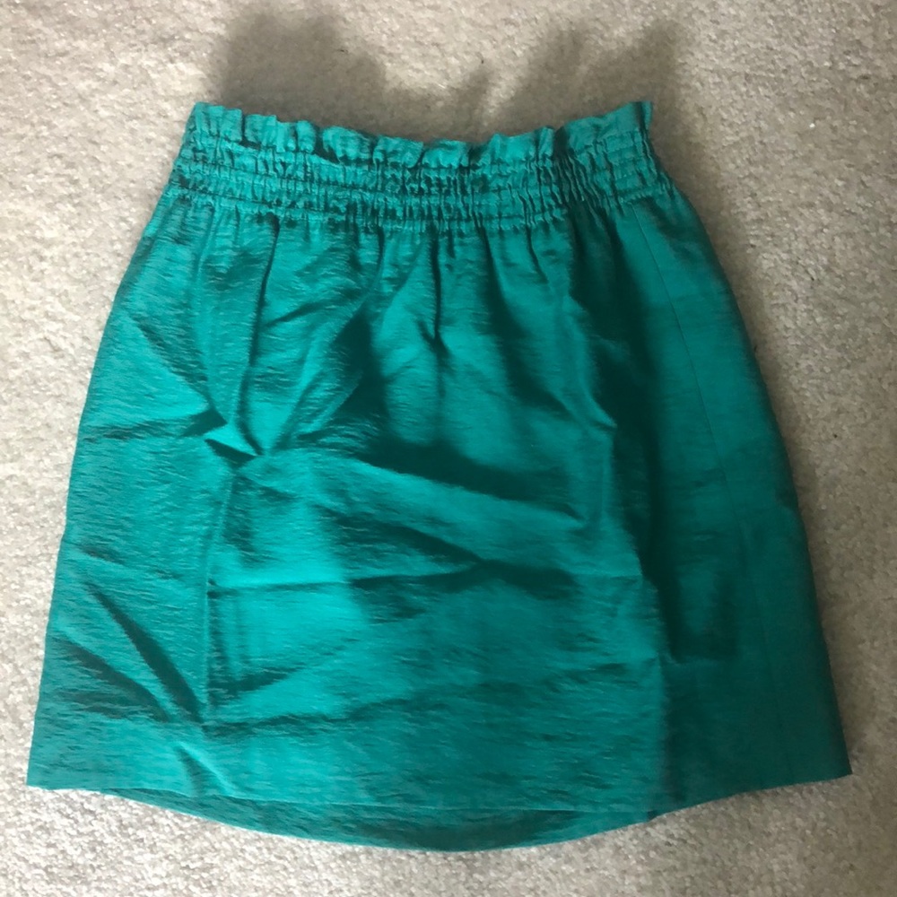 High waisted skirt